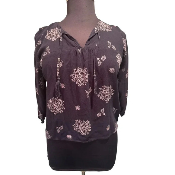 Skies are Blue Tops - SKIES‎ ARE BLUE Medium Boho Lorinda Embroidery Floral Top 3/4 sleeve v neck